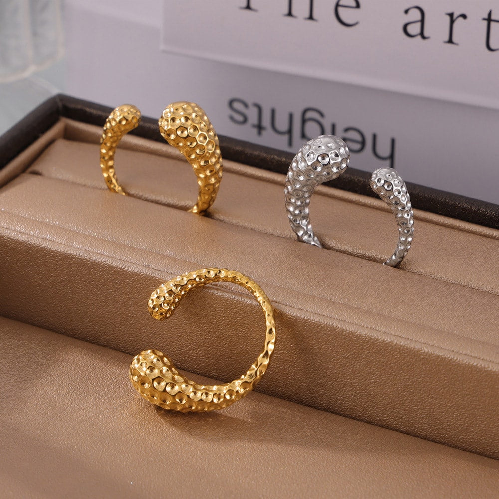 Melted Droplet Ring