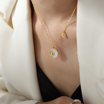 Solea Bloom Necklace